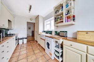 Photo 15- click for photo gallery